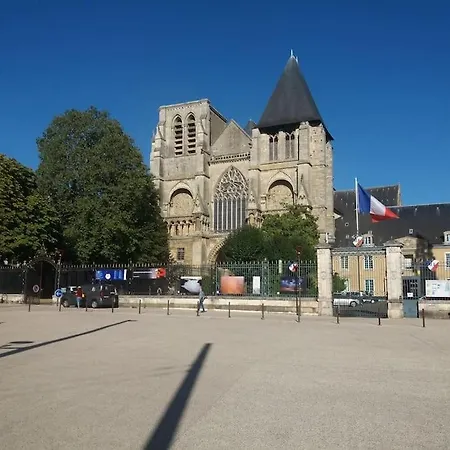 L'atelier Haute Couture *