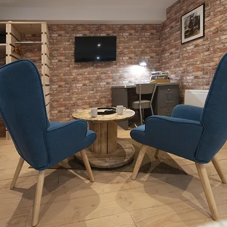 L'atelier Haute Couture Apartment Le Mans